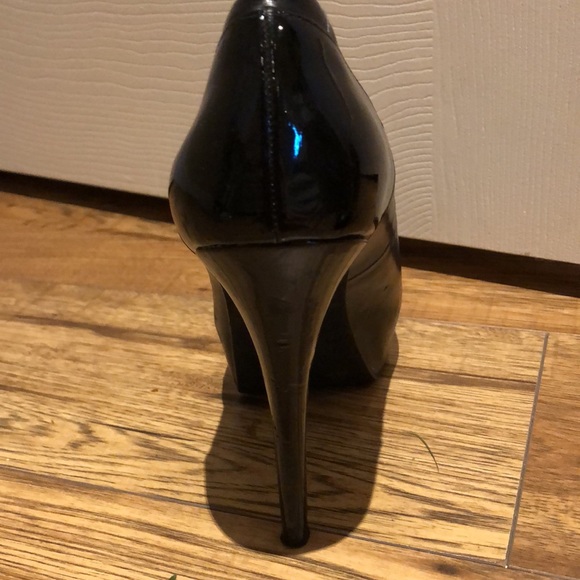 Black stiletto platform heels - Picture 3 of 5
